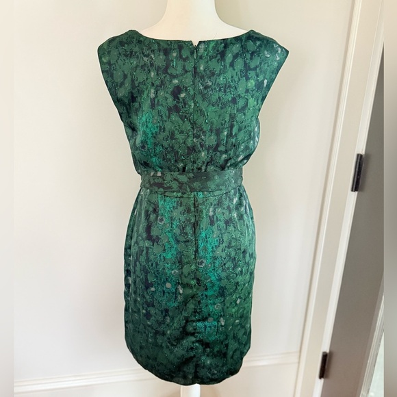LOFT Emerald Green Sheath Dress 8P β Belted NWT - Picture 3 of 8